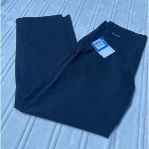 NWT Columbia Women’s Black Pants, size large